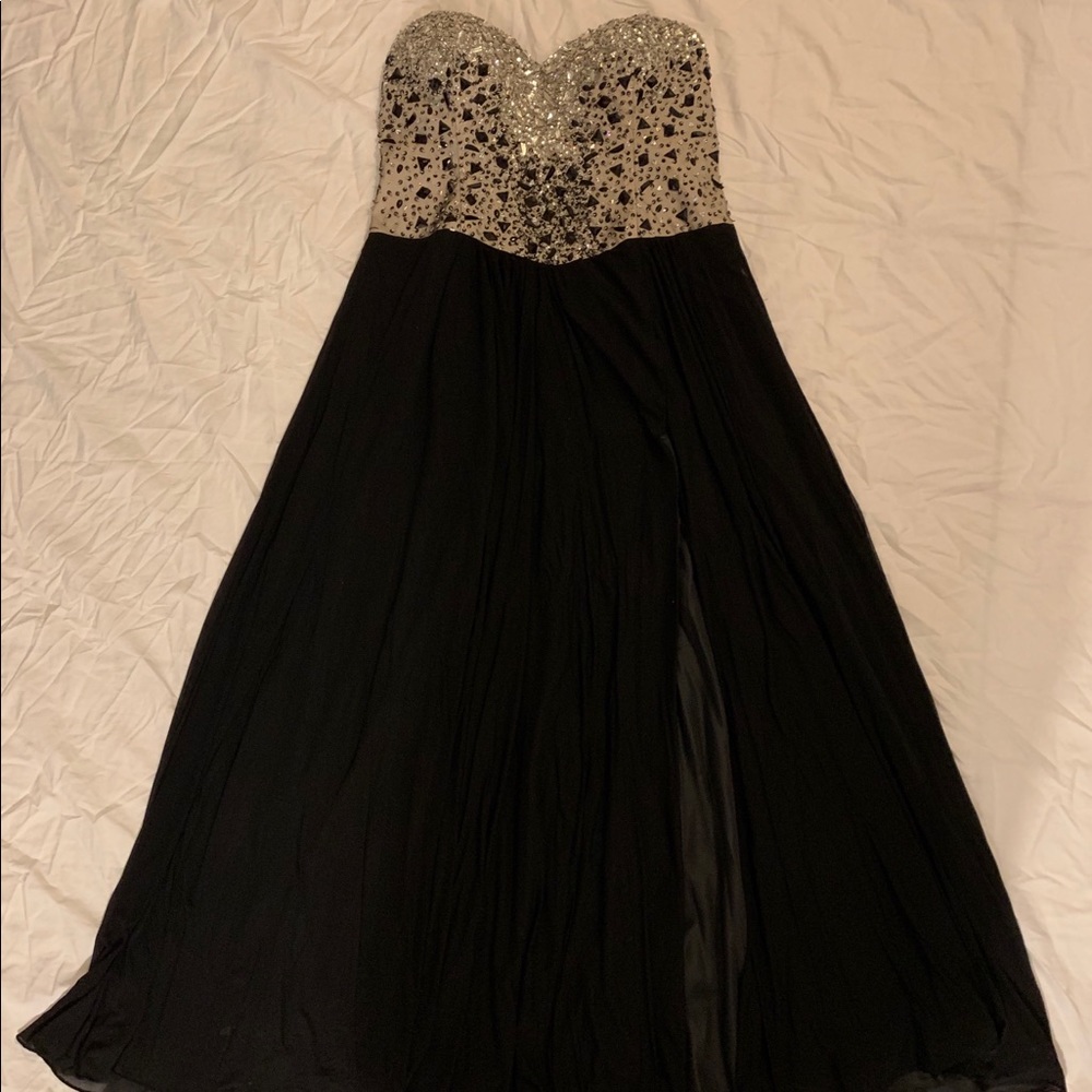 LA Merchandises Black Corset Prom Dress